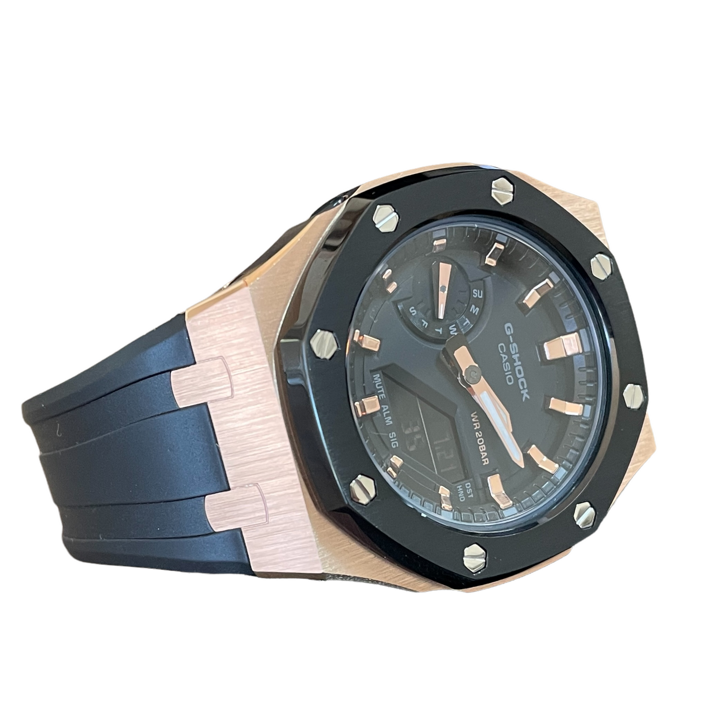 CasiOak GMA-S2100-1A 42mm rose/black & black rubber strap