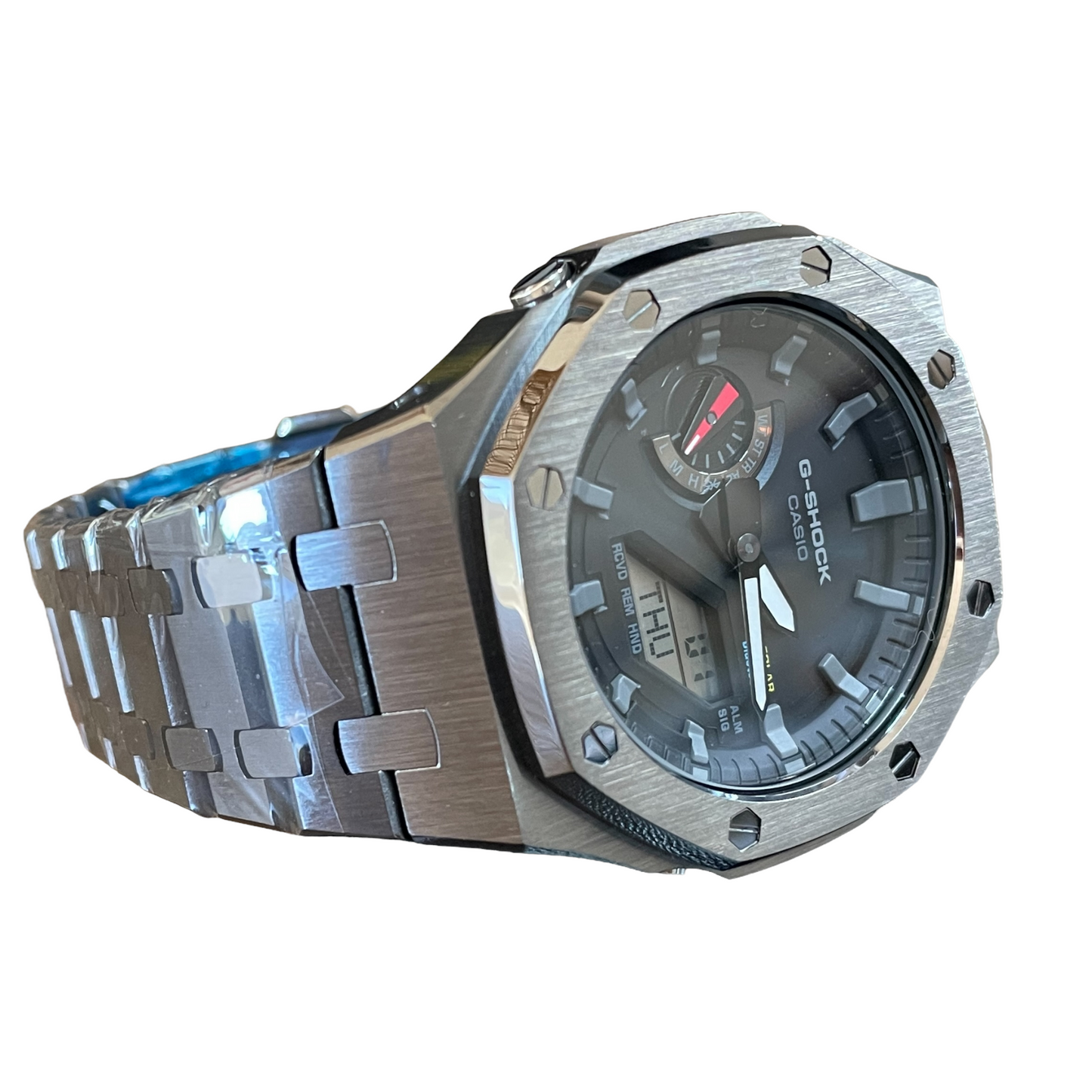 CasiOak GA-B2100-1A 45mm Bluetooth/solar with stainless steel bracelet